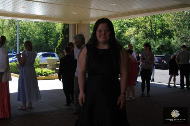 What a wonderful night at the Jo Brighton Prom! photo 52